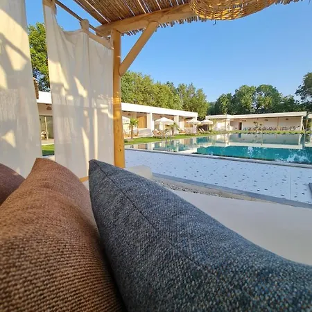 Freya Ξενοδοχείο *